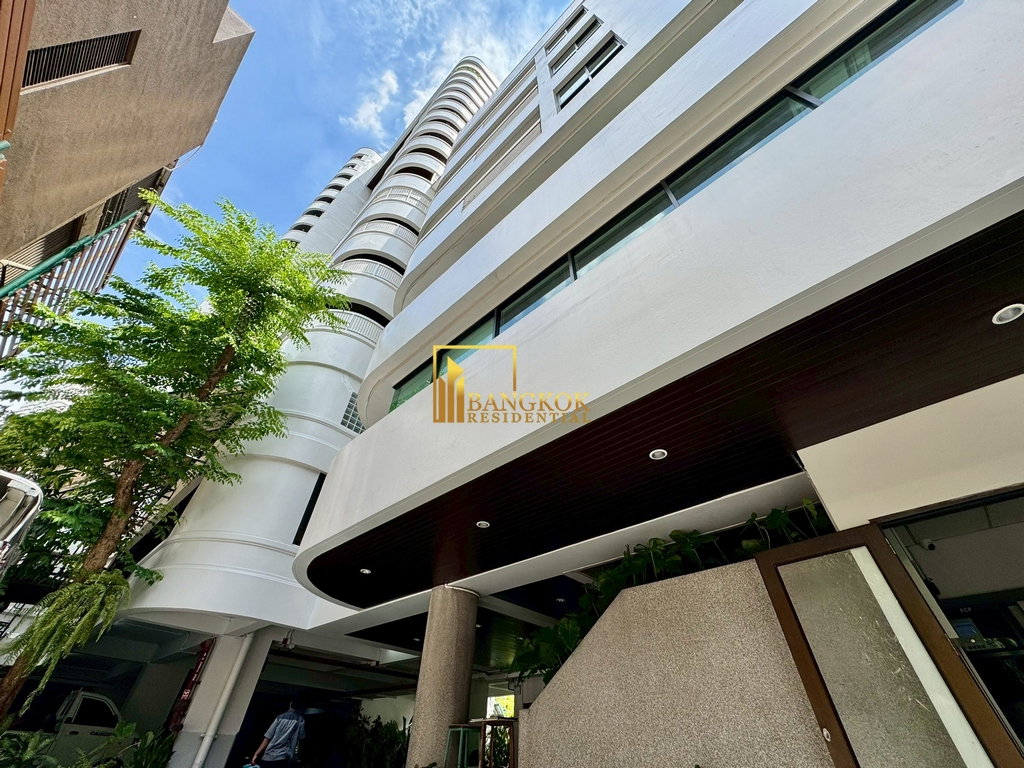 รูป Elegant 3+1 Bedroom Luxury Apartment in Phrom Phong Area - BR21391AP - รูปที่ 38/45