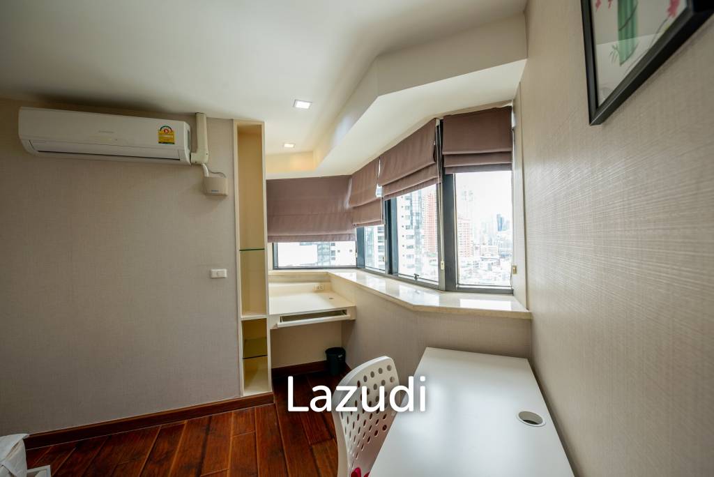 รูป 265.0 ตร.ม. 3 ห้องนอน 3 ห้องน้ำ คอนโดสำหรับ ขายใน คลองตัน - รูปที่ 33/34