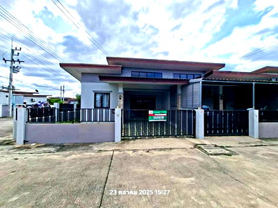 TOWN HOUSE 31.4 Sq.w. Pluak Daeng Rayong for 1.9M
