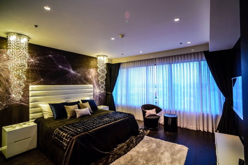 LTH3874 ; Luxury Modern Italian Style FOR SALE at Sukhumvit 24  3 beds 4 baths size 161 Sq.M. Nearby BTS Phrom Phong station ONLY 35.5 MB