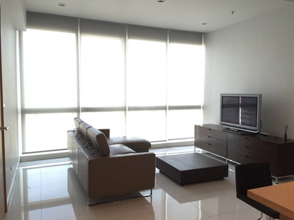 LTH5128 – Millennium Residence FOR SALE 1 bed 1 bath Size 68 Sq.M. nearby BTS Asoke Station ONLY 13.65 MB