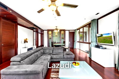 ขายคอนโด : 2-bedroom Penthouse With A Pool View At Royal Phuket Marina