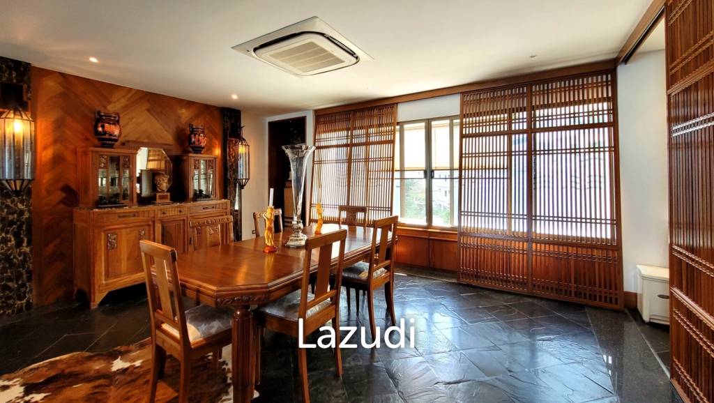 picture 3 bedrooms beachfront condo for sale - 18/42
