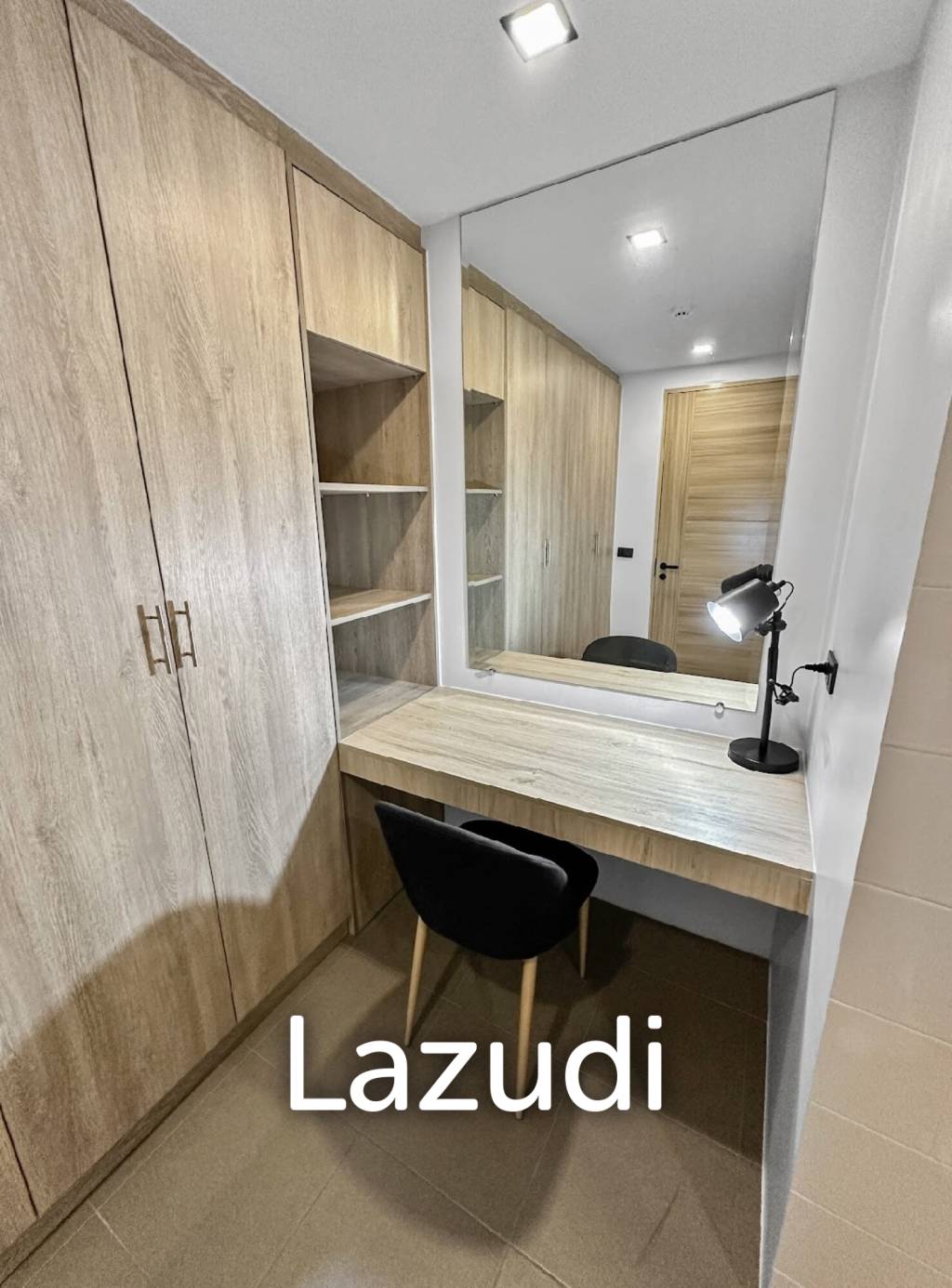 Modern 1-Bed Condo in Utopia Naiharn Phuket - image 4