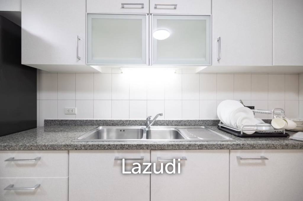 รูป 250.0 ตร.ม.  4 ห้องนอน  4 ห้องน้ำ คอนโดสำหรับ เช่าใน คลองตัน - รูปที่ 20/22