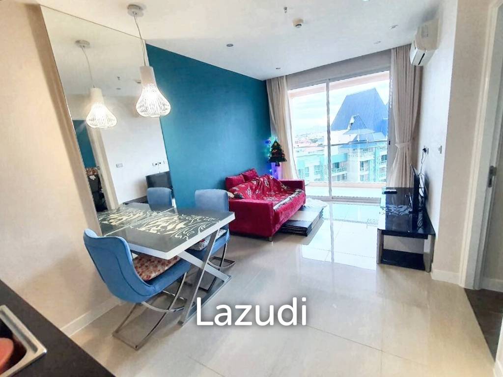 picture 1 Bed 1 Bath 37 SQ.M. Grande Caribbean Condo - 1/5