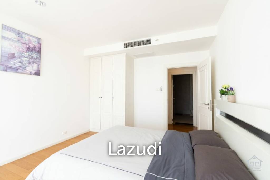 picture NEW RENOVATED CONDO : Great Value 2 bed condo with nice views - 17/25