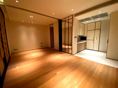 Condos for sale : LTH4390 – BEATNIQ Sukhumvit 32 FOR SALE 1 bed 1 bath size 43.42 Sq.M. Nearby BTS Thonglor station ONLY 12.5 MB
