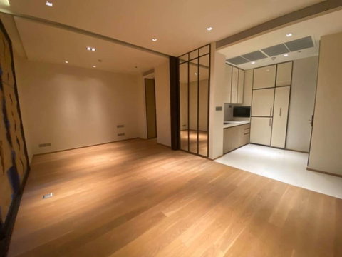 LTH4390 – BEATNIQ Sukhumvit 32 FOR SALE 1 bed 1 bath size 43.42 Sq.M. Nearby BTS Thonglor station ONLY 12.5 MB