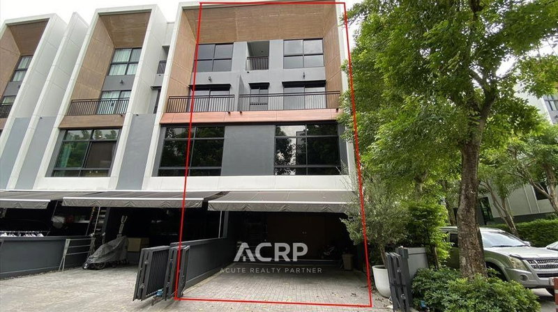 Townhouses for sale : TownHome for sale, Arden rama 3. Corner unit. Near Silom & Sathorn.