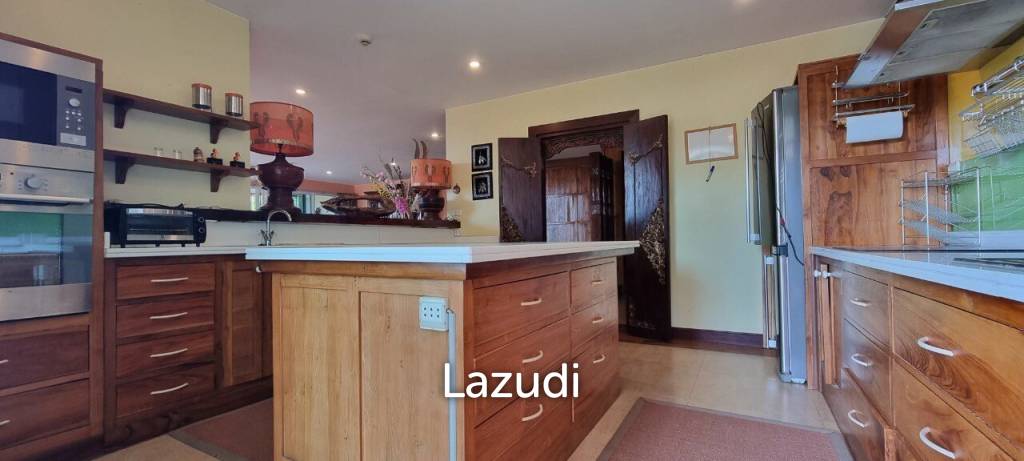 picture 1 Bed 1 Bath 203 SQ.M Executive Residence IV - 8/22