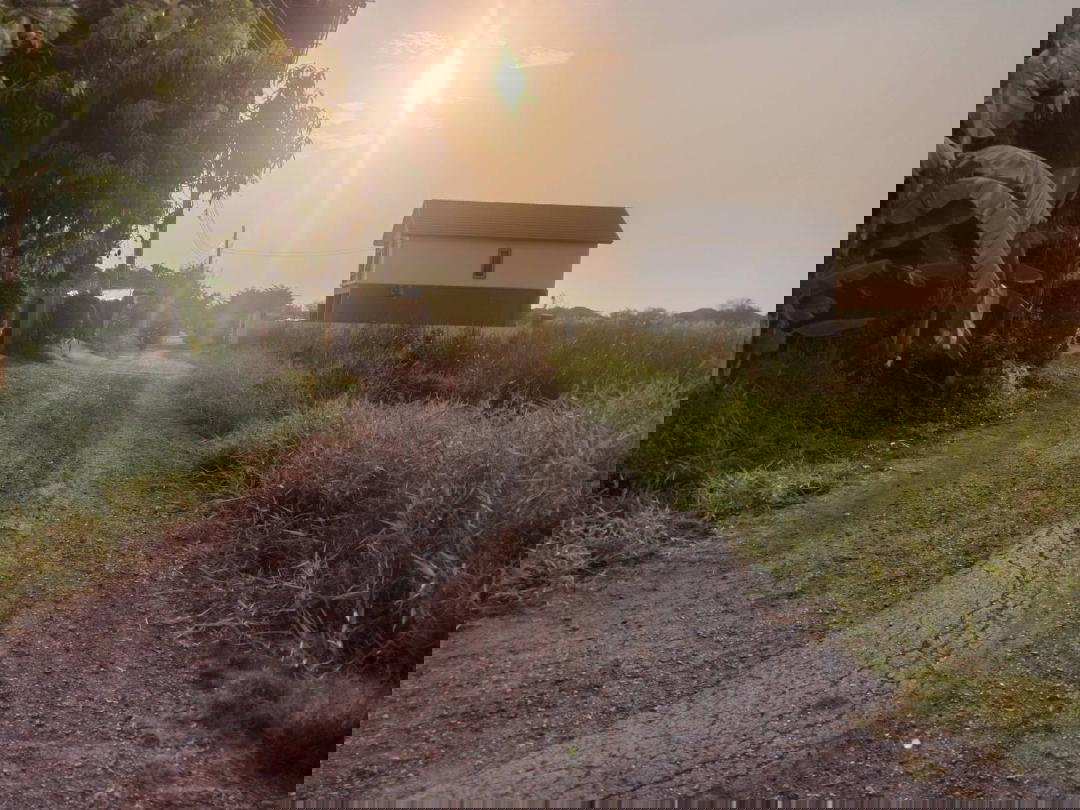 picture FOR SALES THE BEST LOCATION Home Building - 9/23