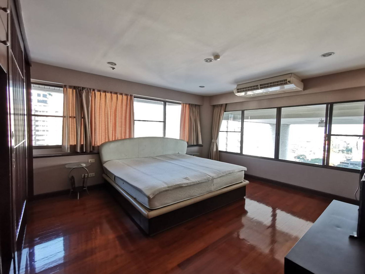รูป LTH4494 – Le Raffine Sukhumvit 24 FOR SALE 3 beds 3 baths size 371.9 Sq.M. Nearby BTS Phrom Phong station ONLY 40 MB - รูปที่ 5/7