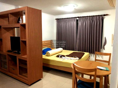 Condos for rent Sathorn Thani Tower : FOR RENT condo , Lumpini Place Suanplu - Sathorn , BTS-Sala Daeng , Thungmahamek , Sa Thon , Bangkok , CX-28392 ✅ Live chat with us ADD LINE @connexproperty ✅