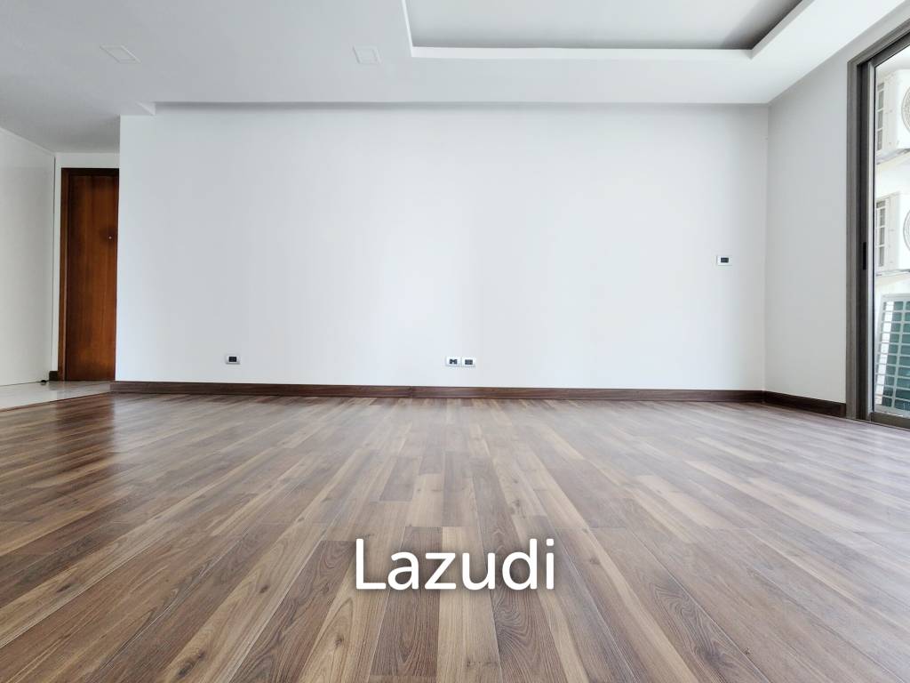 picture 2 Bed 2 Bath 92.28 SQ.M. The Peak Towers A - 3/11