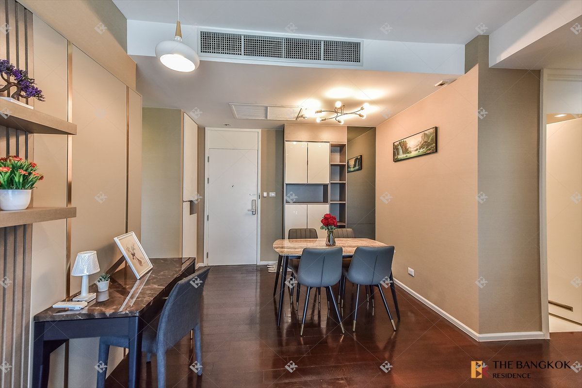 รูป ✨Beautiful unit! Great value ✨ The Saint Residences near MRT Phahonyothin - รูปที่ 2/11