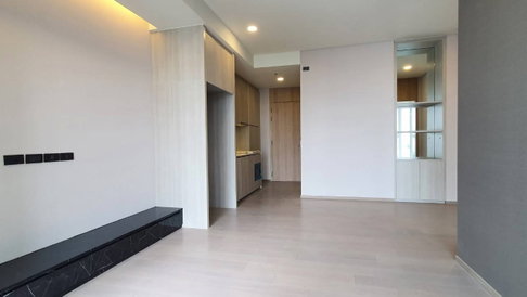 LTH4626 – Siamese Exclusive Sukhumvit 42 FOR SALE 2 beds 2 baths size 70.09 Sq.M. Nearby BTS Ekkamai station ONLY 16.4 MB