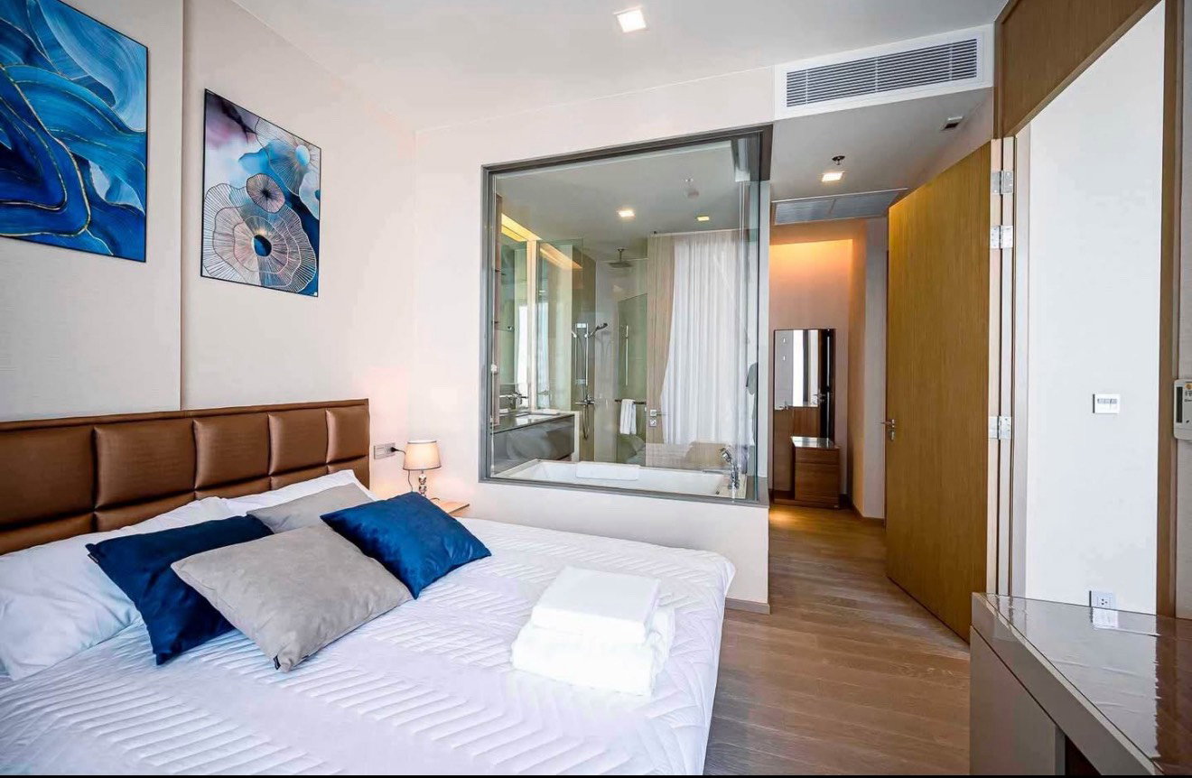 picture The Esse Asoke 1 bedroom, for rent - 3/13