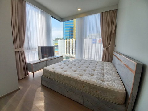 LTH4030 – Celes Asoke FOR RENT 2 beds 2 baths size 86 Sq.M. Nearby MRT Sukhumvit station ONLY 85k/Month
