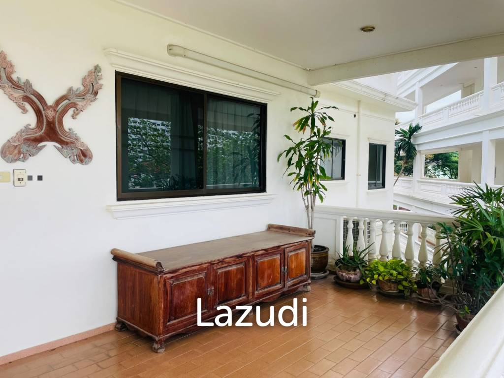 รูป 175.0 ตร.ม. 2 ห้องนอน 2 ห้องน้ำ คอนโดสำหรับ ขายใน นาจอมเทียน - รูปที่ 3/22