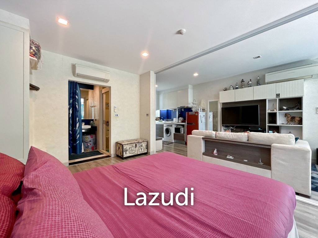 picture The Crest Santora : 1 Bedroom Condo Pool Access - 14/21