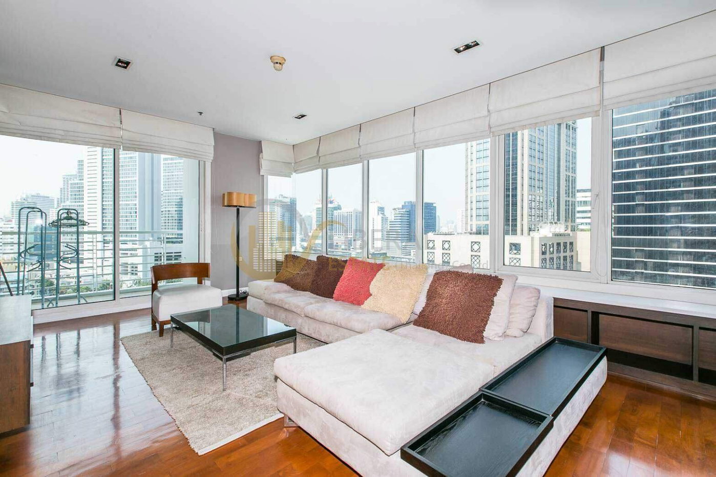 รูป LTH3052 – Siri Residence FOR SALE 3 beds 3 baths size 142 Sq.M. Nearby BTS Phrom Phong station ONLY 30 MB - รูปที่ 3/6