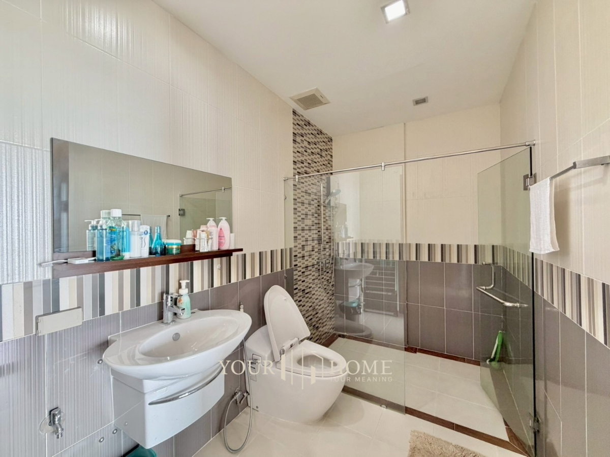 รูป Rare Item! 🌊 เมื่อพื้นที่ 95 ตร.ม. ถูกเนรมิตใหม่ให้เป็น "1 Bedroom XL" ที่กว้างที่สุดในโครงการ - รูปที่ 10/12