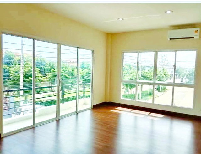 รูป บ้านเดี่ยว 2 ชั้น 3 นอน BTS คูคต 2.2 กม. 3 น้ำ ใกล้โลตัส ลำลูกกา-คลอง2 45 ตร.ว.เซียร์ รังสิต 1.5 กม. - รูปที่ 6/8