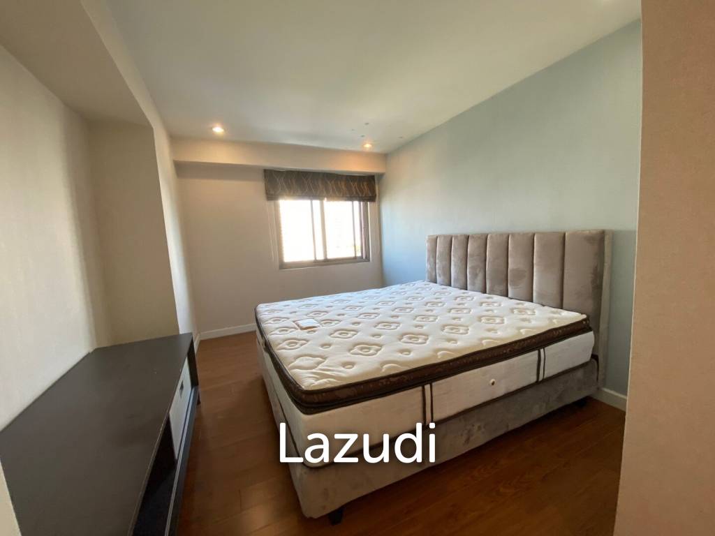 รูป 167.0 ตร.ม. 3 ห้องนอน 3 ห้องน้ำ คอนโดสำหรับ ขายใน คลองตันเหนือ - รูปที่ 6/10