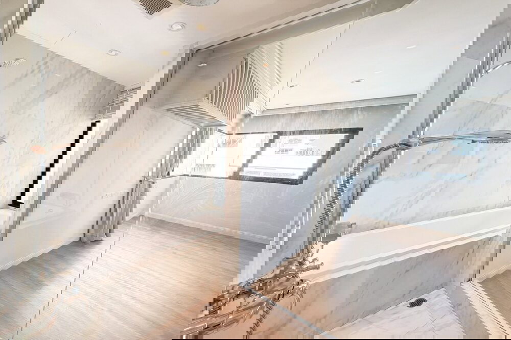 รูป 🔥 ขาย- เช่า ! Sathorn Gardens, 1 นอน, 1 ห้องน้ำ, ทำเลติดถนนใหญ่สาทร, ห้องหายาก, ชั้นสูง 17++ !! Code C20260300035 แต่งครบ, พร้อมเข้าอยู่, ราคาพิเศษ! - รูปที่ 10/10