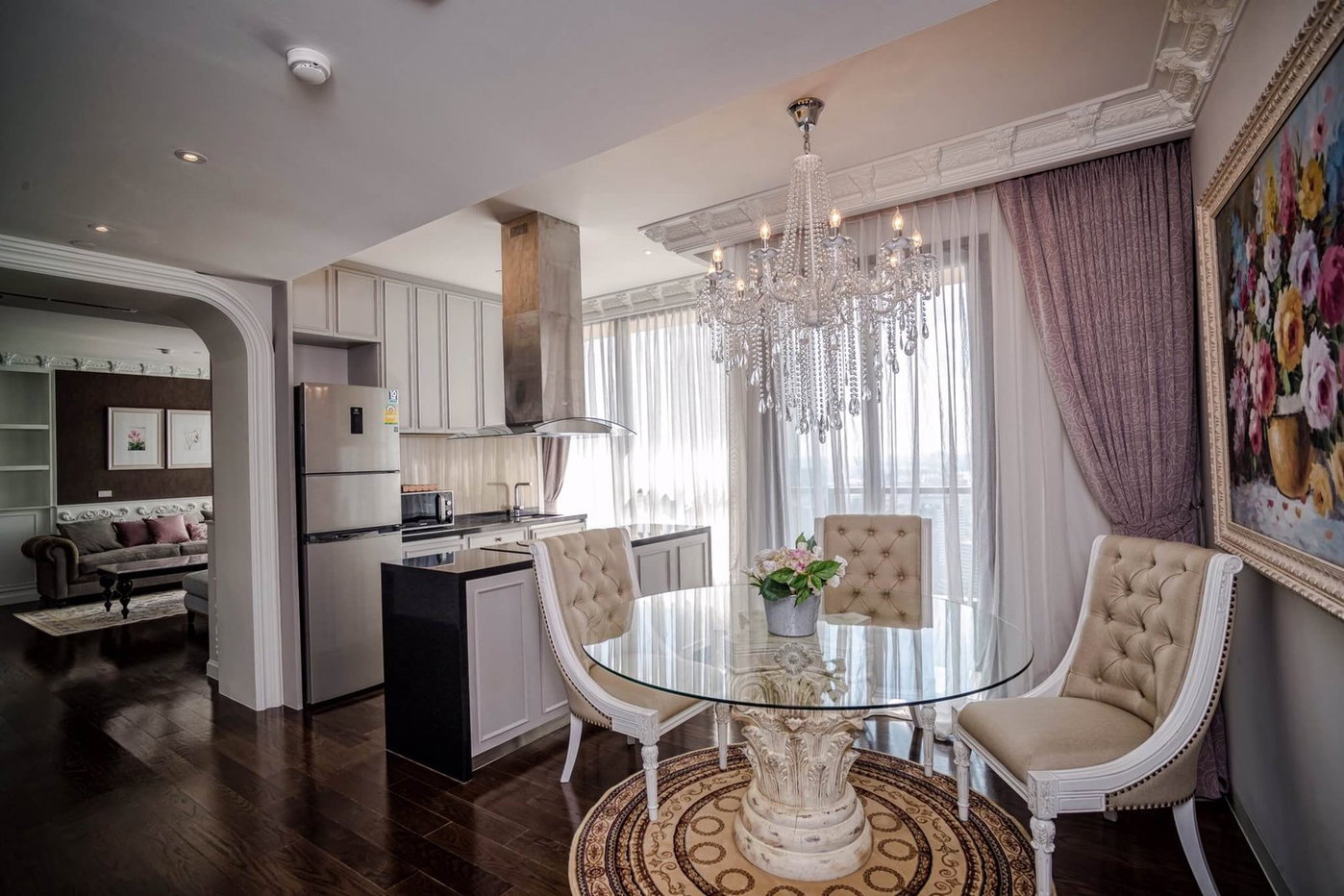 รูป LTH3872 -Mini Penthouse FOR RENT at Sukhumvit 24 3 beds 2 baths size 126 Sq.M. Nearby BTS Phrom Phong station ONLY 138k/Month - รูปที่ 3/7