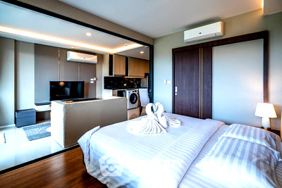 Condos for sale Phuket : 1-BR Condo at Mida Grande Resort Phuket in Choeng Thale (ID 1065655)