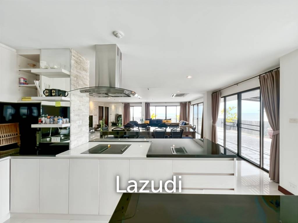 picture Altra Exclusive: Spacious 4-Bedroom Beachfront Condo - 432 sqm - 30/56