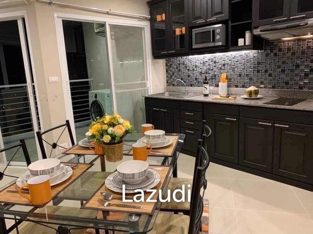 picture AD Hyatt Condo for sale - 9/16