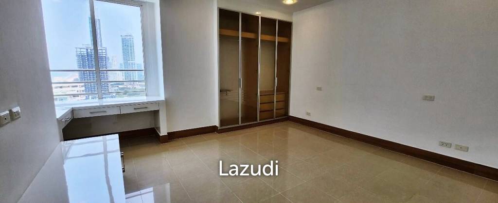 picture 2 Bed 2 Bath 148 SQ.M La Royale Beach - 7/15