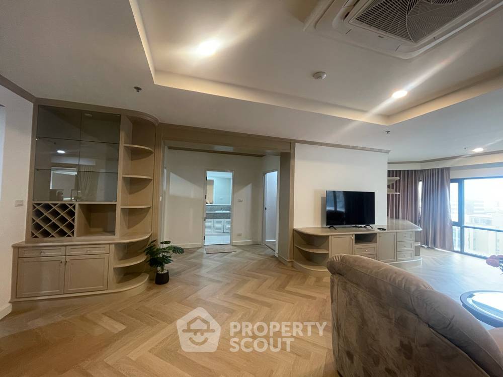 รูป คอนโด 2-ห้องนอน ที่ เซนทรัล ซิตี้ อีส ทาวเวอร์ ใน บางนาเหนือ (ID 1493843) - รูปที่ 2/9