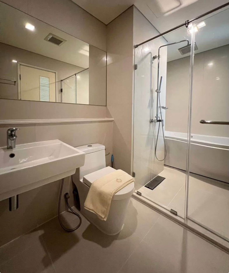 picture Ivy Thonglor - 15/18