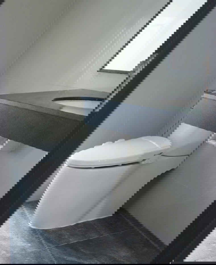 picture  Noble Ora              Thonglor  - 9/14