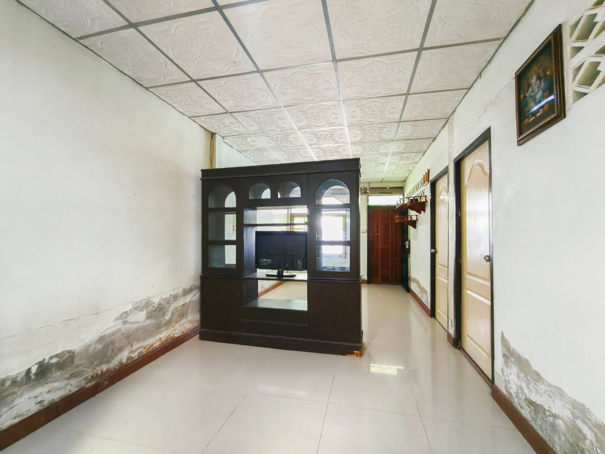 รูป 🏡 บ้านชั้นเดียว "หมู่บ้านรินทร์ทอง 5" สุขุมวิท 115 เพียง 1.35 ล้าน ผ่อนสบาย เดินทางสะดวก ใกล้ 🚆 BTS ปู่เจ้า เพียง 800 เมตร - รูปที่ 13/19