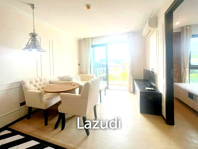 Condos for sale : 1 Bed 1 Bath 32 SQ.M Venetian Resort Jomtien