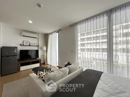 รูปภาพ Studio Condo at 6th Avenue Sukhumvit 15 near BTS Nana (ID 1589790)