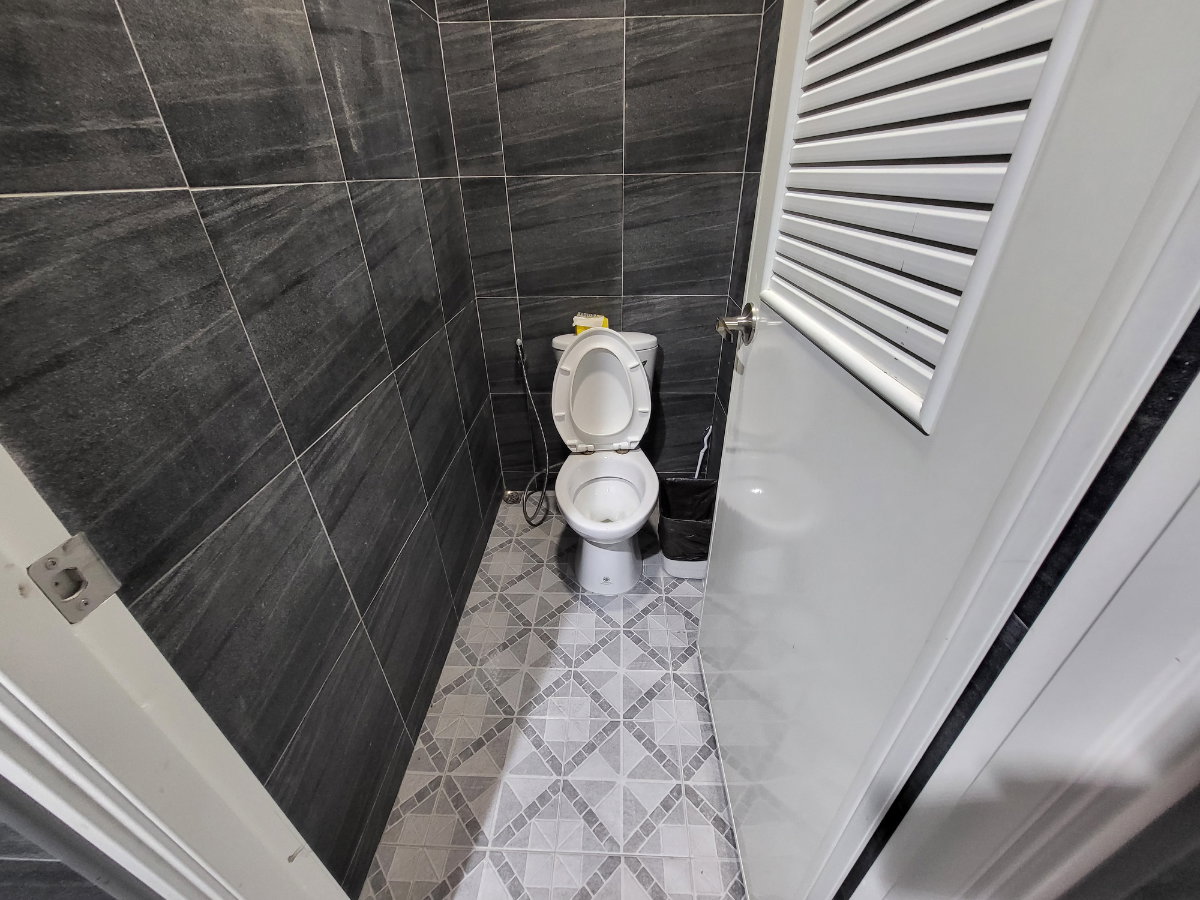 รูป (ราคาต่ำตลาด) 🏠✨ Jade Praise Sathorn - Rama 3 (เจด ไพรสซ์ สาทร พระราม 3 ) | ขายบ้านทำเลดี เดินทางง่าย ทางด่วนใกล้ (HBH-ST-243) - รูปที่ 31/41