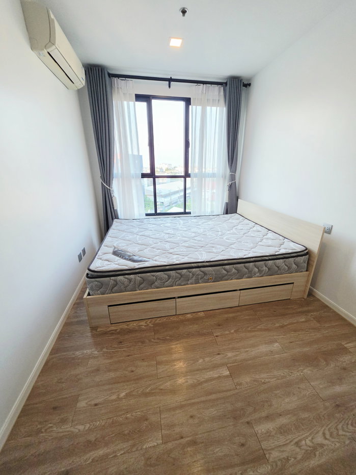 รูป เอพพิโซด​ พหลโยธิน​  สะพาน​ใหม่​ ใกล้​รถไฟฟ้า​บีทีเอส​สายหยุด - รูปที่ 17/22