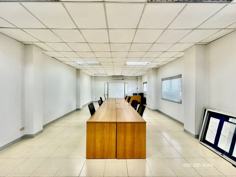รูป ปล่อยเช่าที่ดินพร้อมอาคารสำนักงาน ทำเลทอง เหมาะทำธุรกิจโลจิสติกส์ - รูปที่ 14/20
