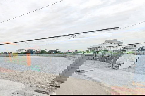 ที่ดินถมแล้วให้เช่า ติดถนนใหญ่ 4 เลน ตลาดเอซี ราคาดีที่สุดในย่านนี้ ลำลูกกา คลอง4 450 ม. หน้ากว้าง 75เมตร 7ไร่ 2800 ตร.ว. 11,200ตร.ม.