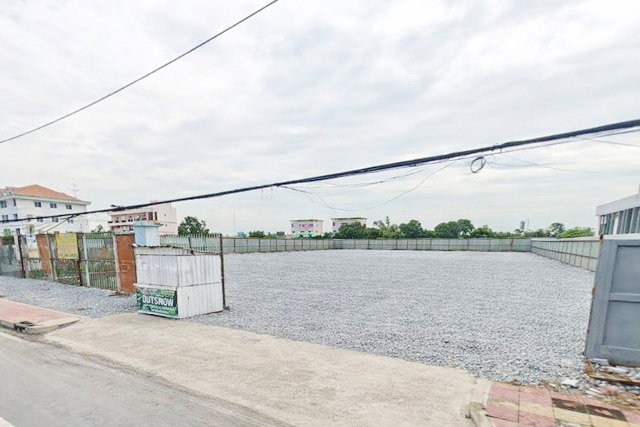 รูป ที่ดินถมแล้วให้เช่า ติดถนนใหญ่ 4 เลน ตลาดเอซี ราคาดีที่สุดในย่านนี้ ลำลูกกา คลอง4 450 ม. หน้ากว้าง 75เมตร 7ไร่ 2800 ตร.ว. 11,200ตร.ม. - รูปที่ 1/8