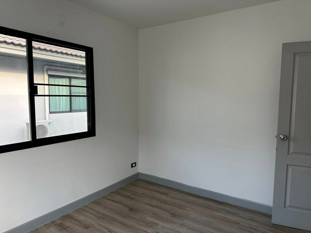 รูป HR3322ให้เช่าบ้านเดี่ยว โครงการ PAVE รังสิต (คลอง 4) – บ้านสวย สภาพใหม่ พร้อมเฟอร์/เครื่องใช้ไฟฟ้าใหม่แกะกล่อง - รูปที่ 21/22