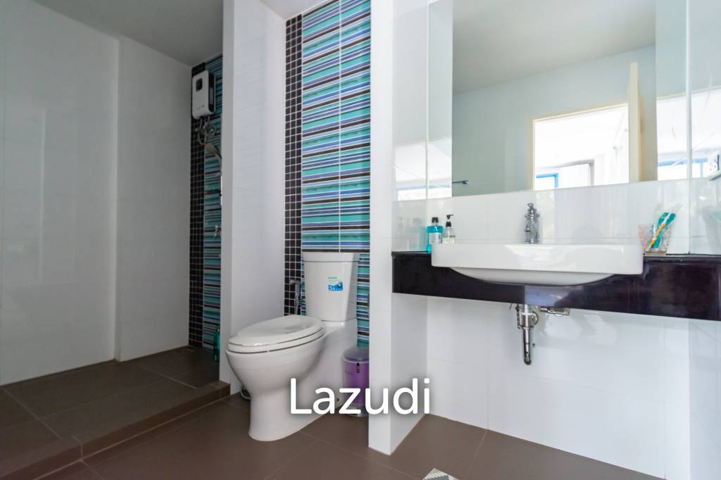 picture THE CREST SANTORA : Nice 2 Bed Pool view condo - 15/25