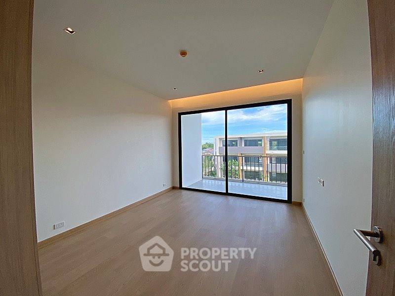 รูป คอนโด 2-ห้องนอน ที่ ซันไชน์ เพรสทิจ คอนโดมิเนียม ใกล้ เดอะ เวเนเซีย (ID 2382073) - รูปที่ 15/37