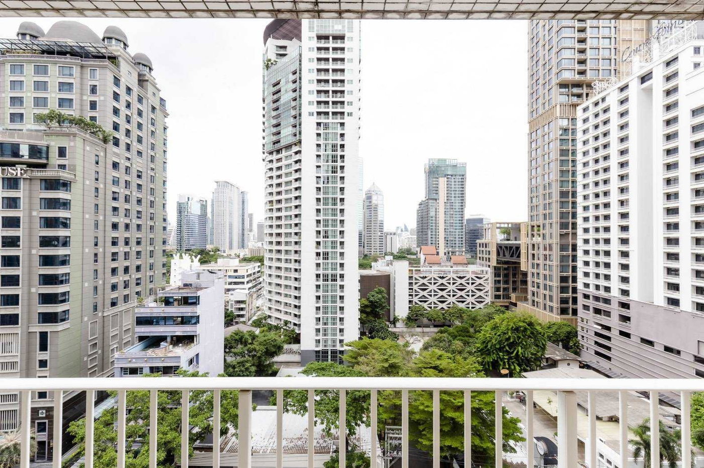 รูป LTH2966 – Langsuan Ville FOR SALE 2 beds 3 baths size 242 Sq.M. Nearby BTS Chit Lom station ONLY 40 MB - รูปที่ 8/8